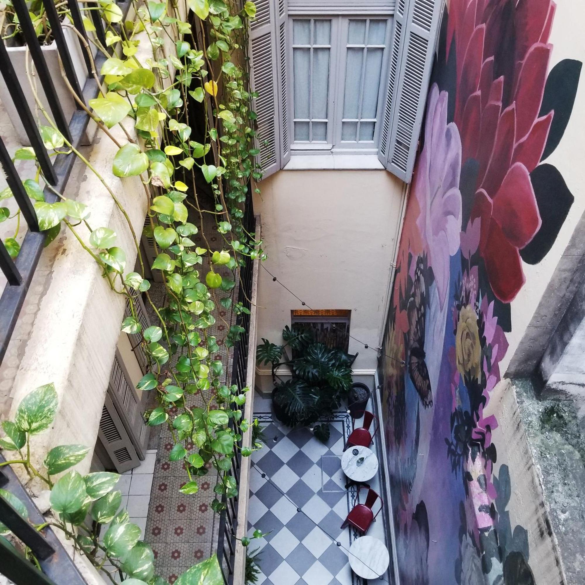 Voyage Recoleta Hostel Buenos Aires Exteriör bild