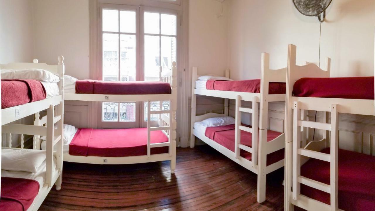 Voyage Recoleta Hostel Buenos Aires Rum bild