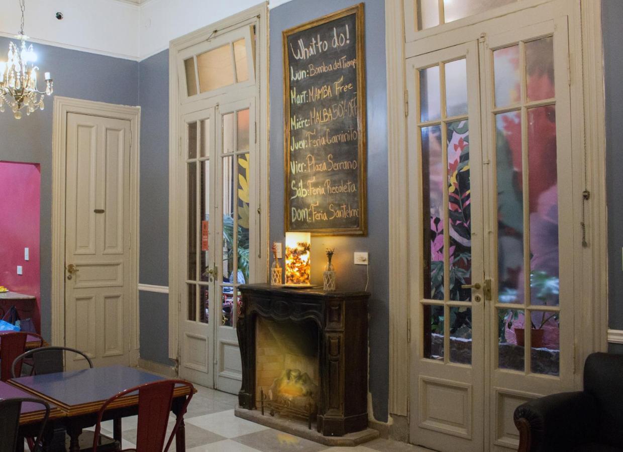 Voyage Recoleta Hostel Buenos Aires Exteriör bild